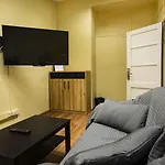 Art Hostel *